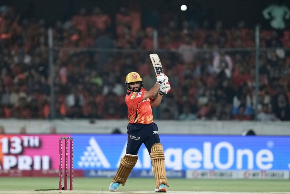 Most Sixes in Powerplay in IPL 2025